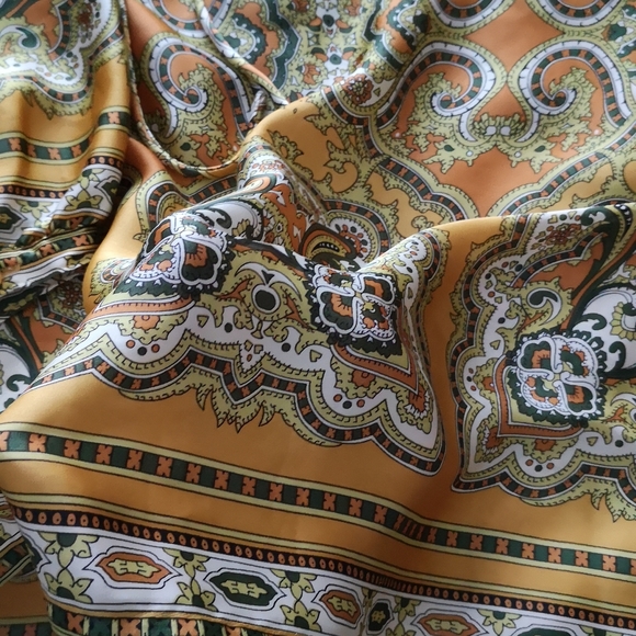 Jones New York bohemian silk-like tunic - Picture 7 of 12